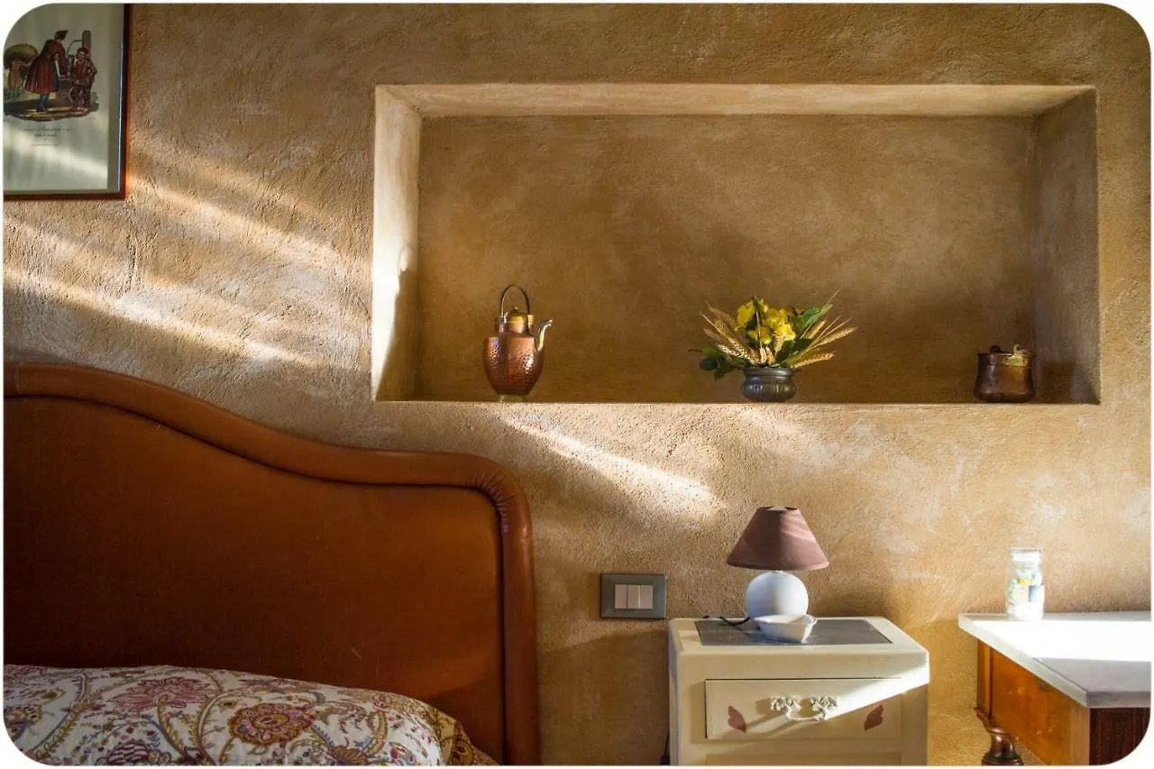 Farm stay Tenuta Isola Langosco Italy
